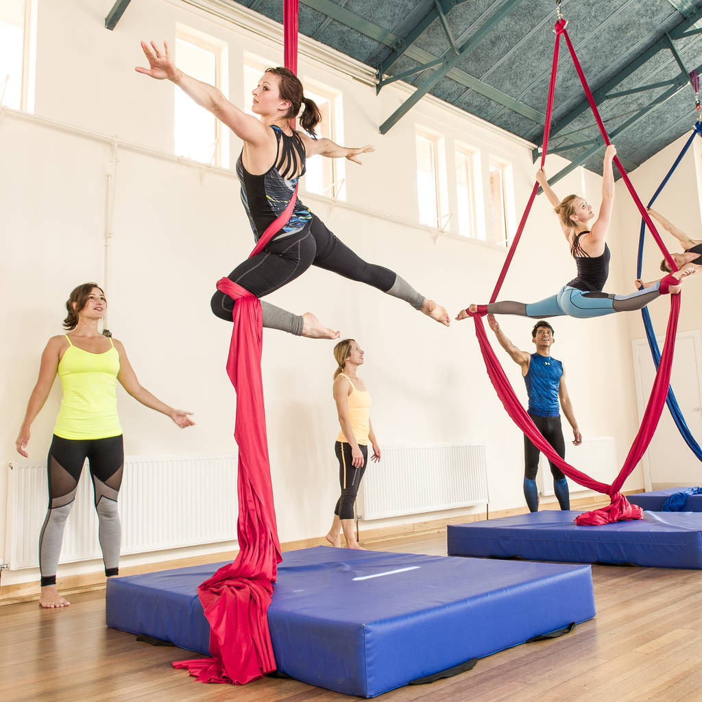 Incline mat for acro dance